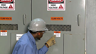 Reading arc flash warnings